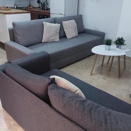 Apartamento Mendoza Malaga Bagian luar foto