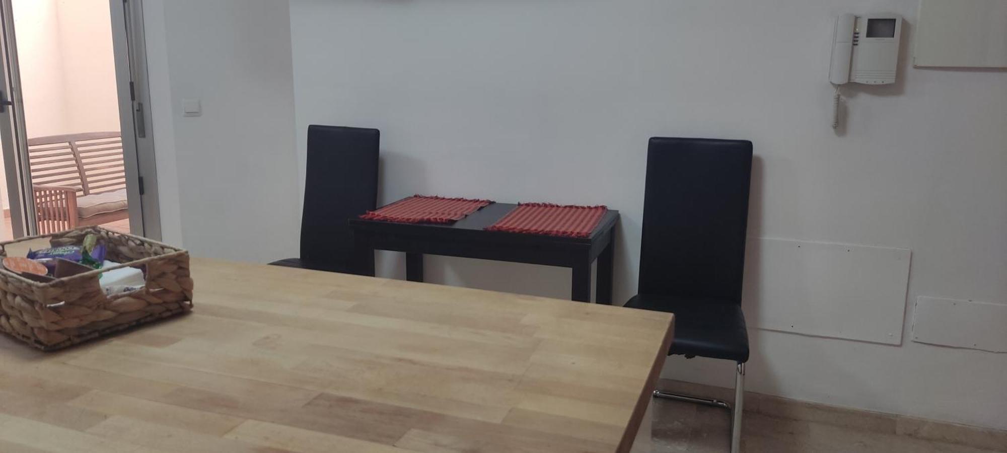 Apartamento Mendoza Malaga Bagian luar foto