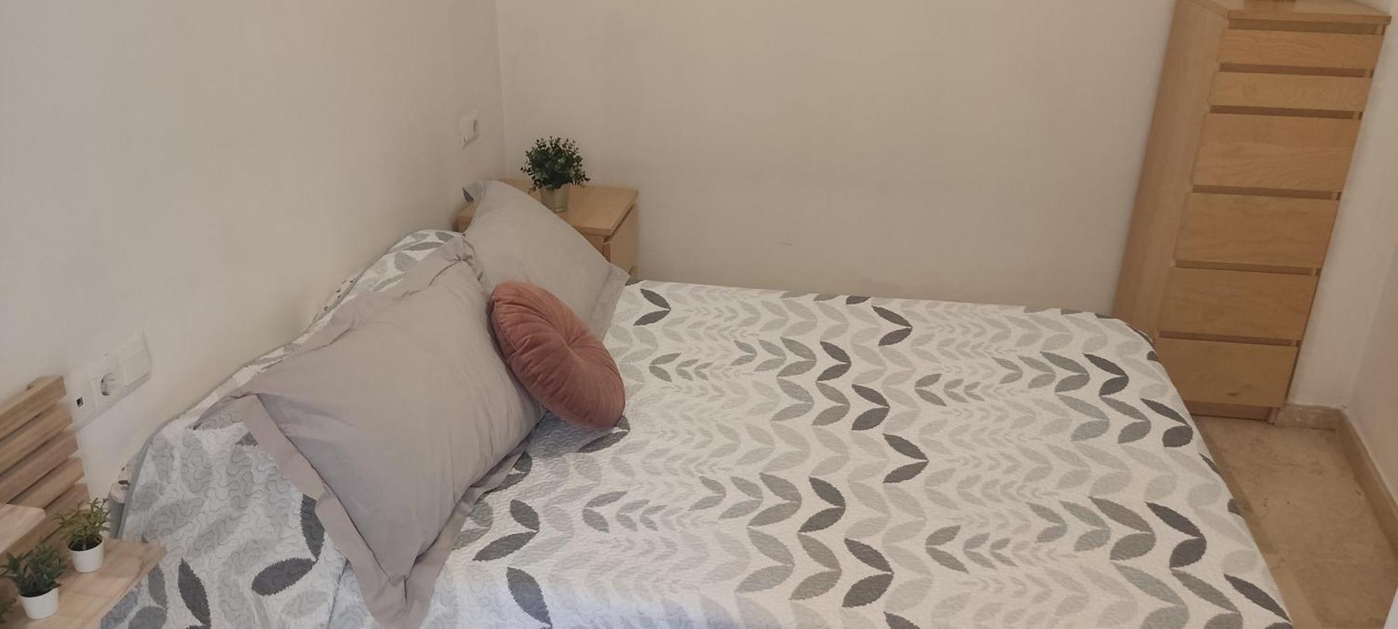 Apartamento Mendoza Malaga Bagian luar foto